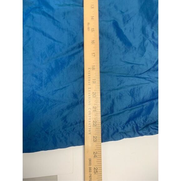 Vintage Windbreaker Jacket - Picture 7 of 7